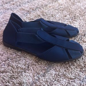 NWOT navy blue Sandals